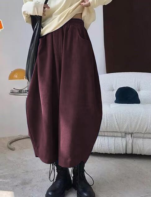 ワイドタックパンツ 2025新作 ベージュ ゆったり九分丈ワイドパンツ 薄手素材