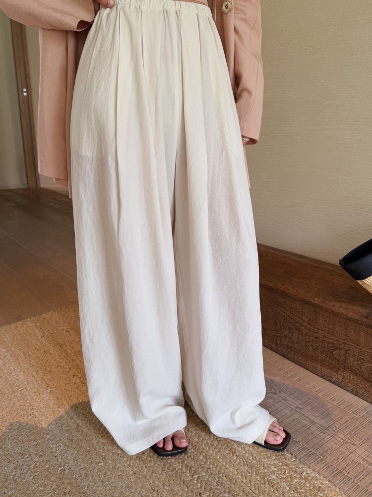 ワイドタックパンツ 優雅なゆらめきワイドパンツ