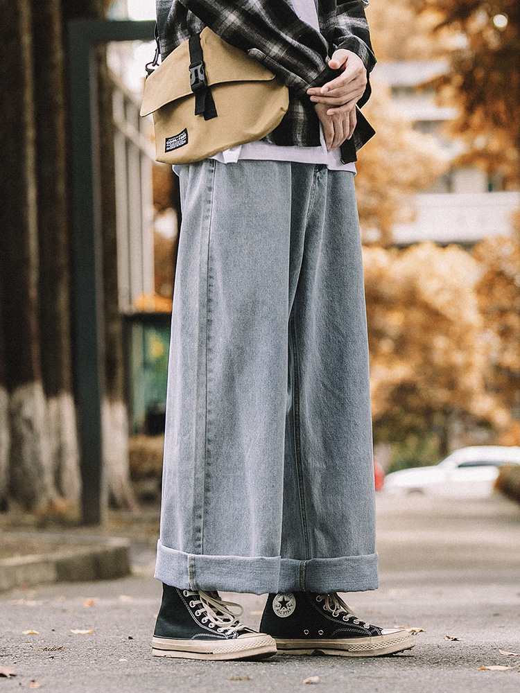 ワイドタックパンツ ゆったりロールアップデニム