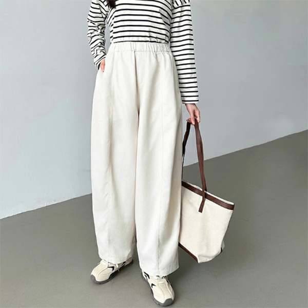 2025新作 レディース バレルパンツ タックワイドパンツ ウエストゴム ベージュ
