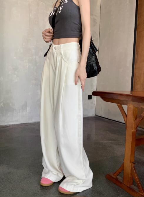白色ハイウエストタックワイドパンツ
