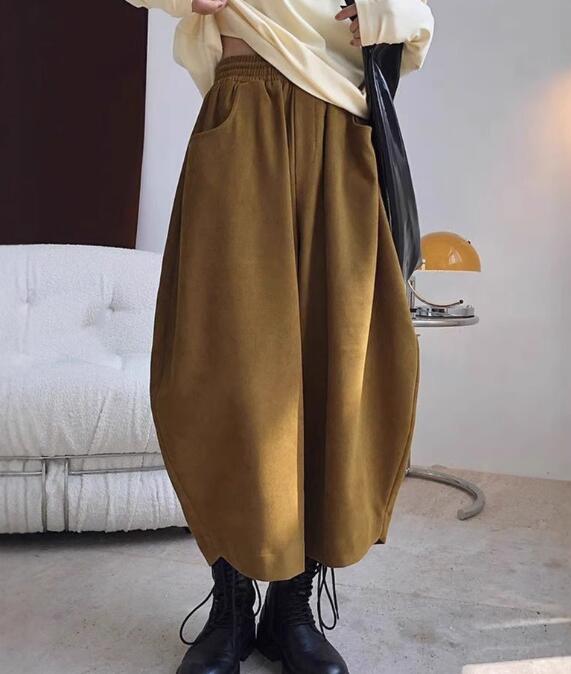 ワイドタックパンツ 2025新作 ベージュ ゆったり九分丈ワイドパンツ 薄手素材