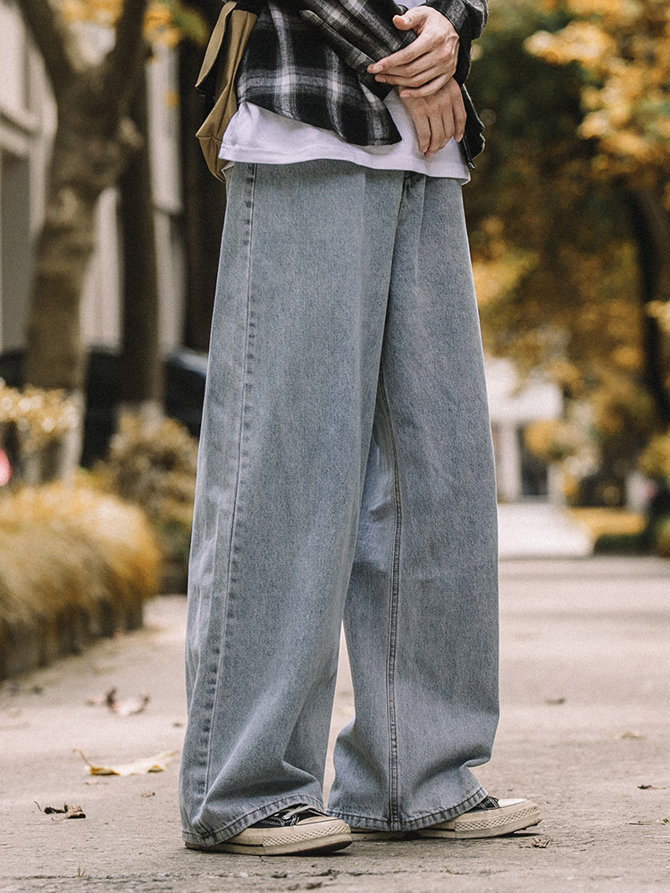 ワイドタックパンツ ゆったりロールアップデニム