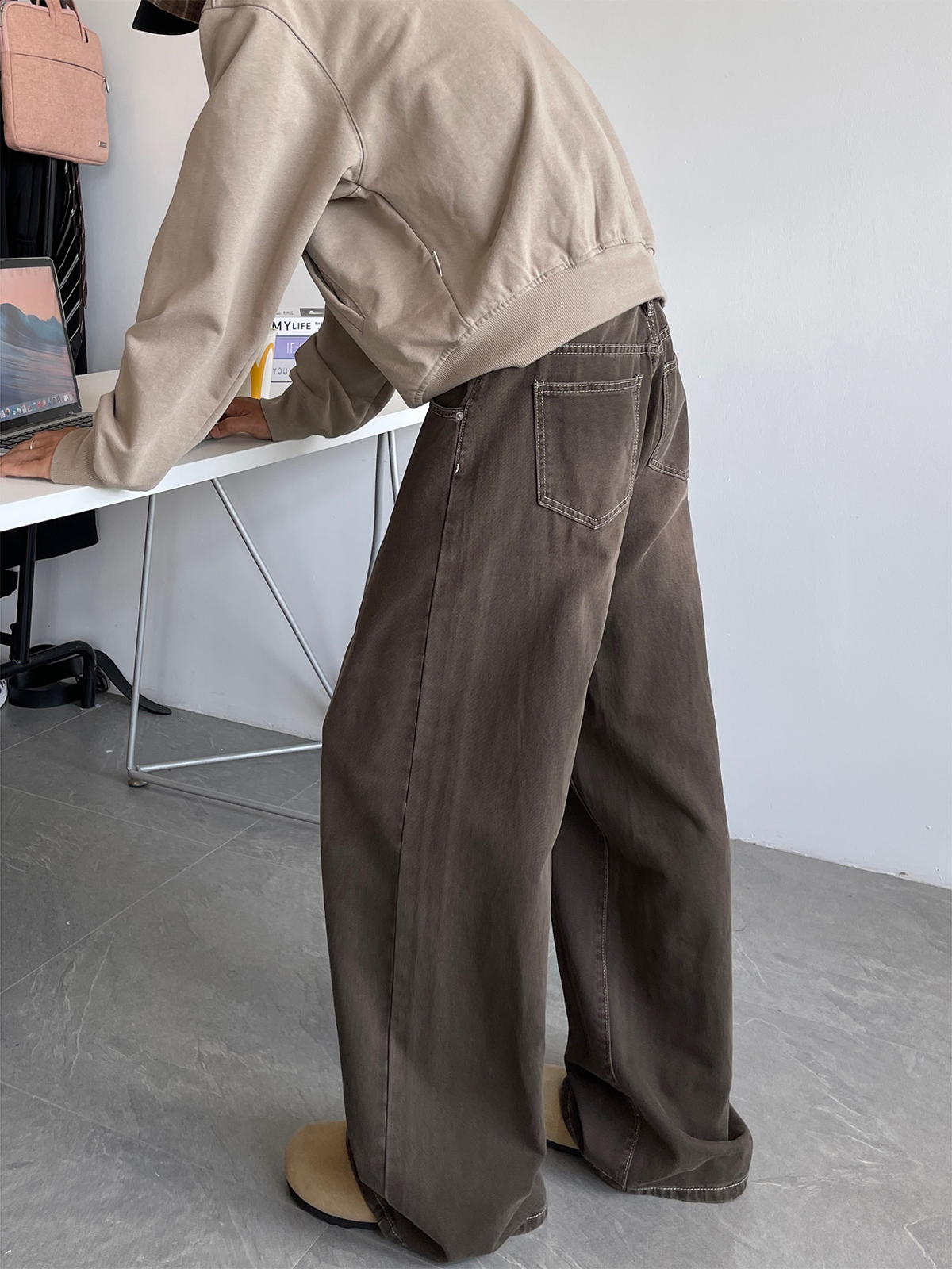 ワイドタックパンツ ゆったりシルエットタックワイドパンツ