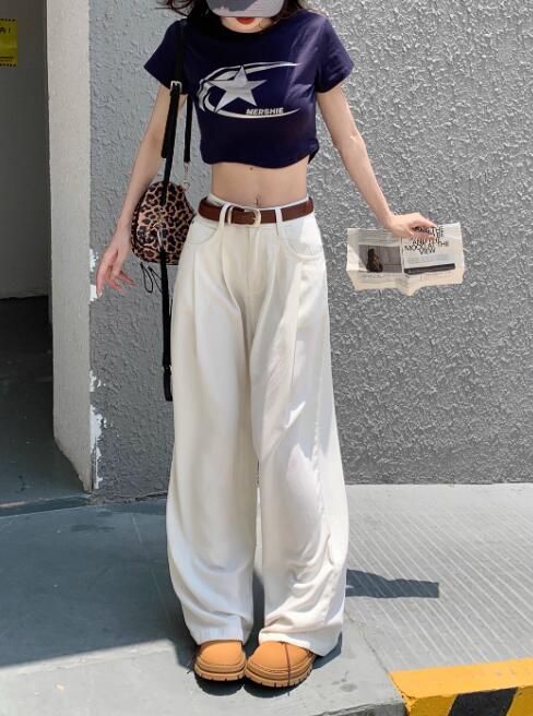 白色ハイウエストタックワイドパンツ
