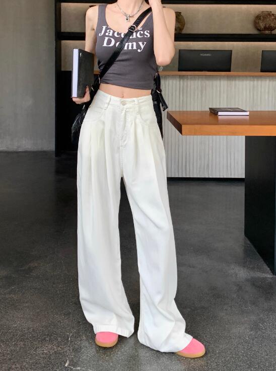 白色ハイウエストタックワイドパンツ