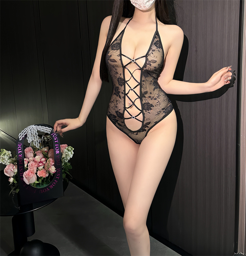 https://fulmo-img-server.com/tutucloset/07bd3000-20ed-41d9-b21a-49a534fd5c5f.jpg
