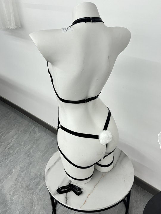 https://fulmo-img-server.com/tutucloset/08fdae9e-01bd-47c6-9c82-ab2b9e53e1f9.jpg