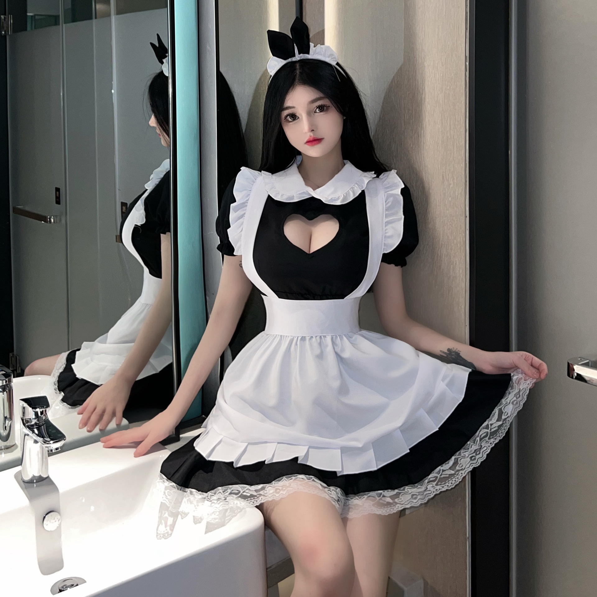 https://fulmo-img-server.com/tutucloset/2b245a28-fe2d-423a-b903-e9707fe61931.jpg