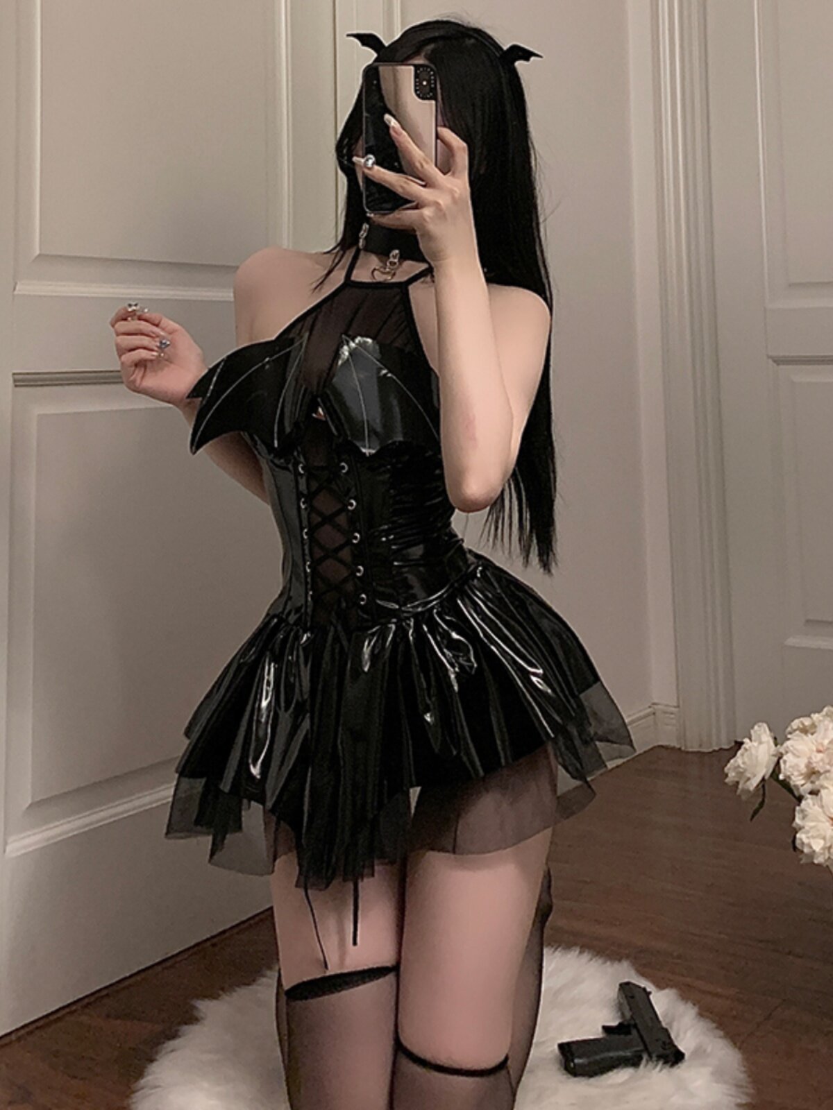 https://fulmo-img-server.com/tutucloset/2cc27647-7ce5-4388-82bd-f080aa07efb2.jpg
