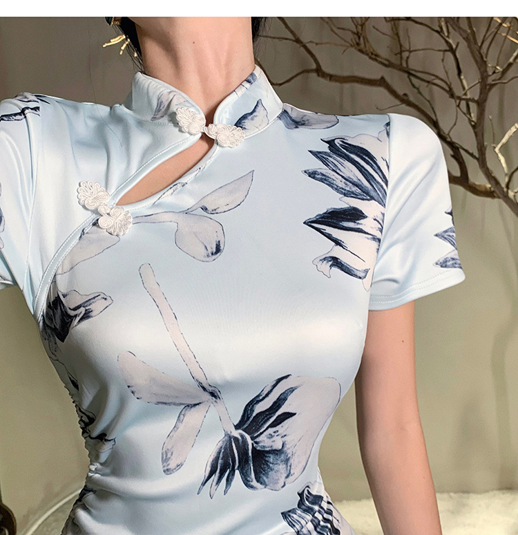 https://fulmo-img-server.com/tutucloset/33209442-c7ee-4db8-ad9a-c9e3db293013.jpg