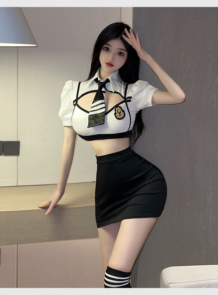 https://fulmo-img-server.com/tutucloset/3722aa6f-8c22-4672-a5d2-bc11099a32f9.jpg