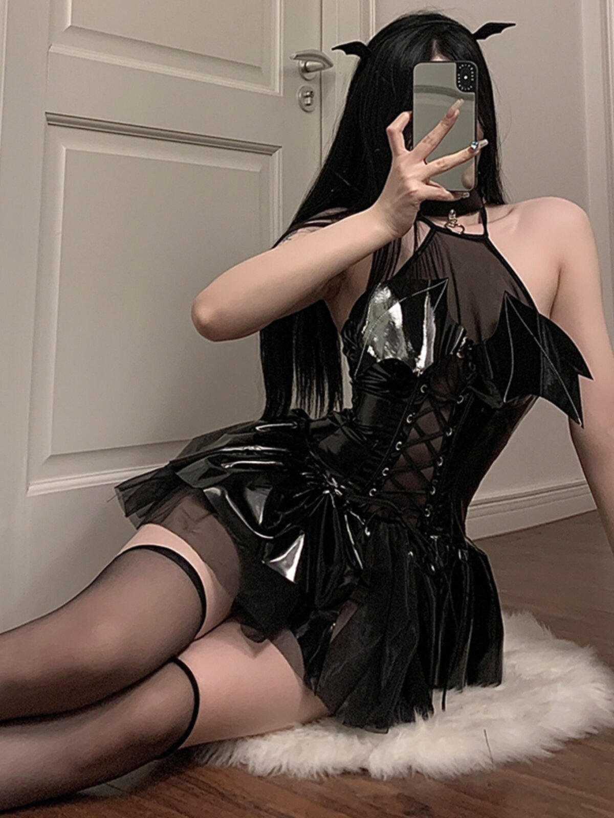 https://fulmo-img-server.com/tutucloset/4a12f430-4d07-412d-861a-4a4a862667d1.jpg