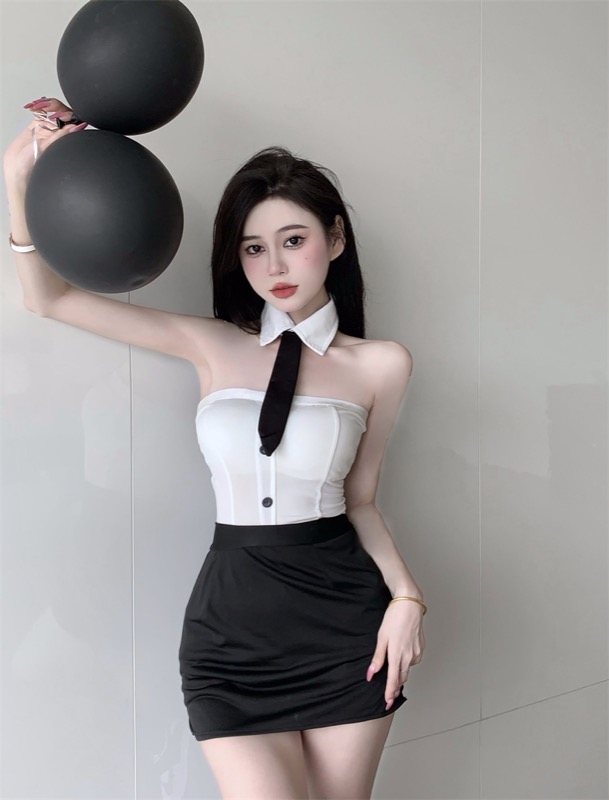 https://fulmo-img-server.com/tutucloset/81778649-ebcc-474f-bf5a-c903a6596e61.jpg