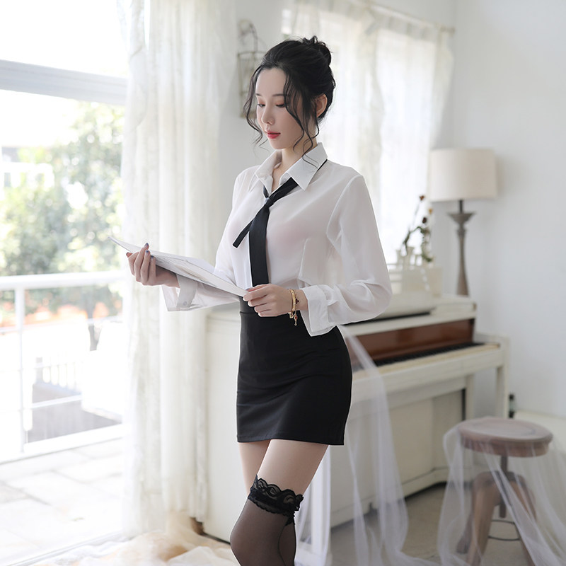 https://fulmo-img-server.com/tutucloset/97259617-89bf-428a-a5e7-db073b0680e2.jpg