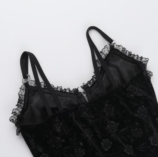 https://fulmo-img-server.com/tutucloset/c57baf3c-4a0d-45f8-8093-1bcab5dd89c1.jpg
