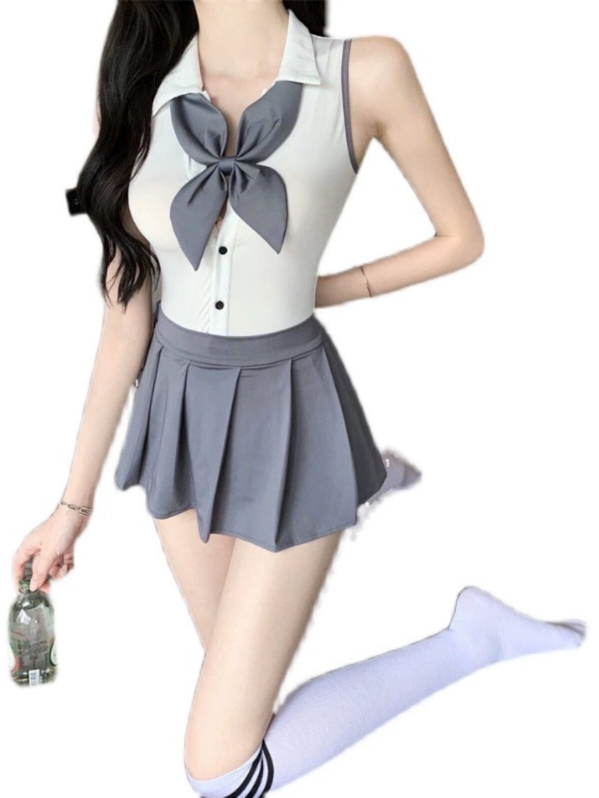 https://fulmo-img-server.com/tutucloset/d1405176-01d2-42ee-8929-c95cb4fa2030.jpg
