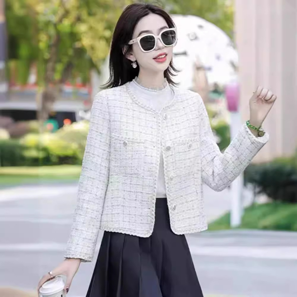 https://fulmo-img-server.com/tweed-lab/f18b99b0-0f23-4e85-b018-919eede535ad.jpg