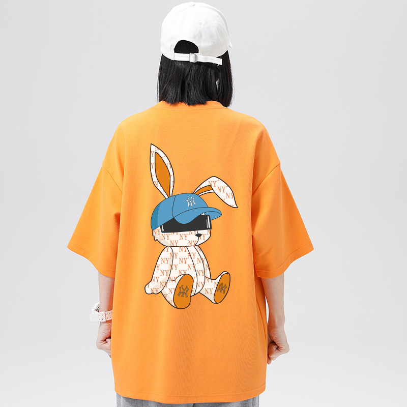 ジェンダーレスファッション うさぎモチーフ Tシャツ