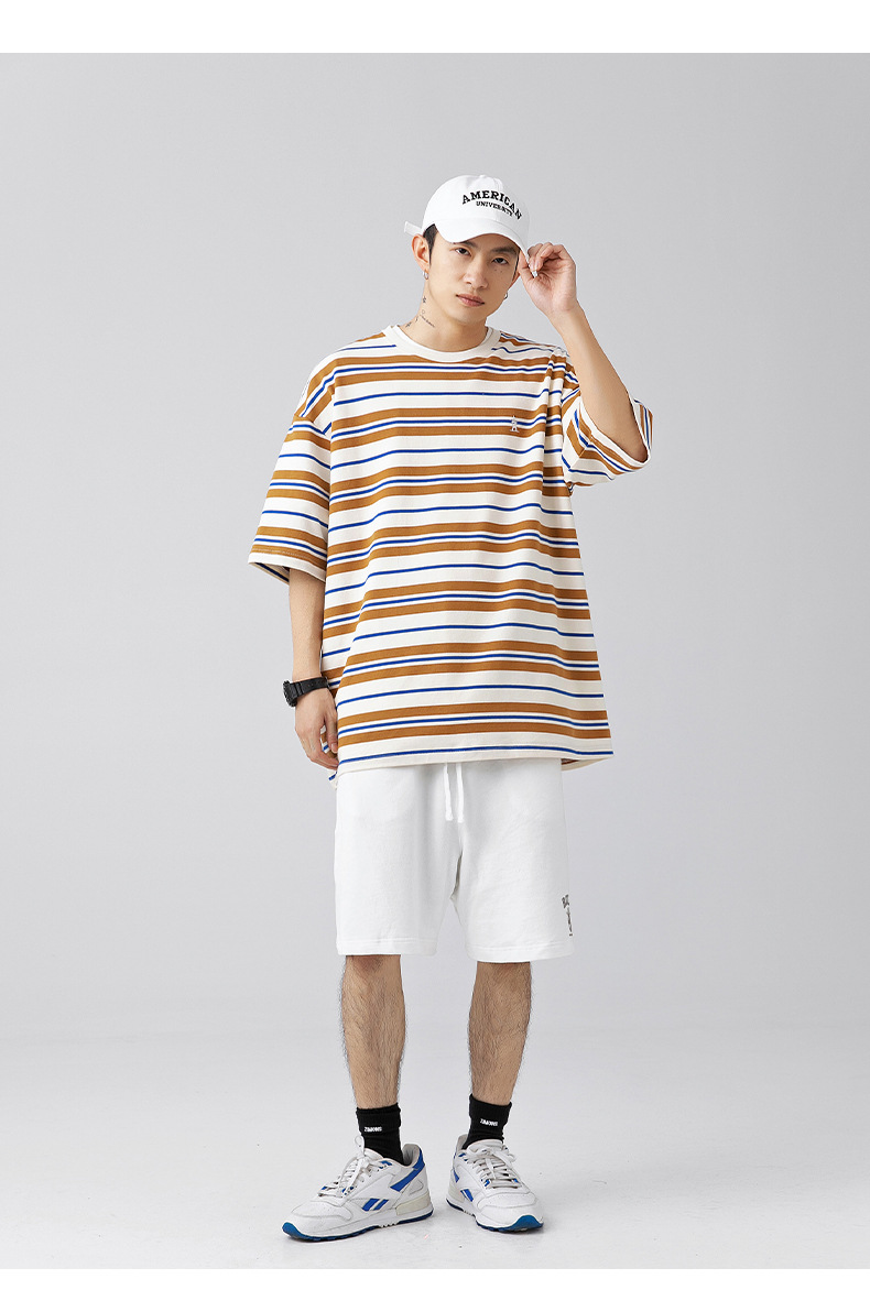 ジェンダーレスファッション ゆったりボーダーＴシャツ