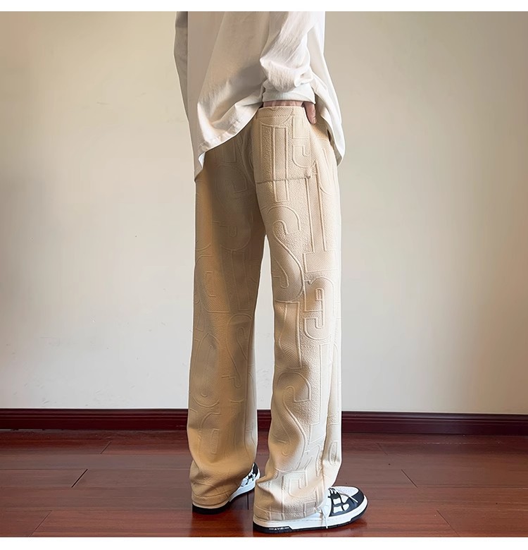 ジェンダーレスファッション 立体エンボスワイドパンツ