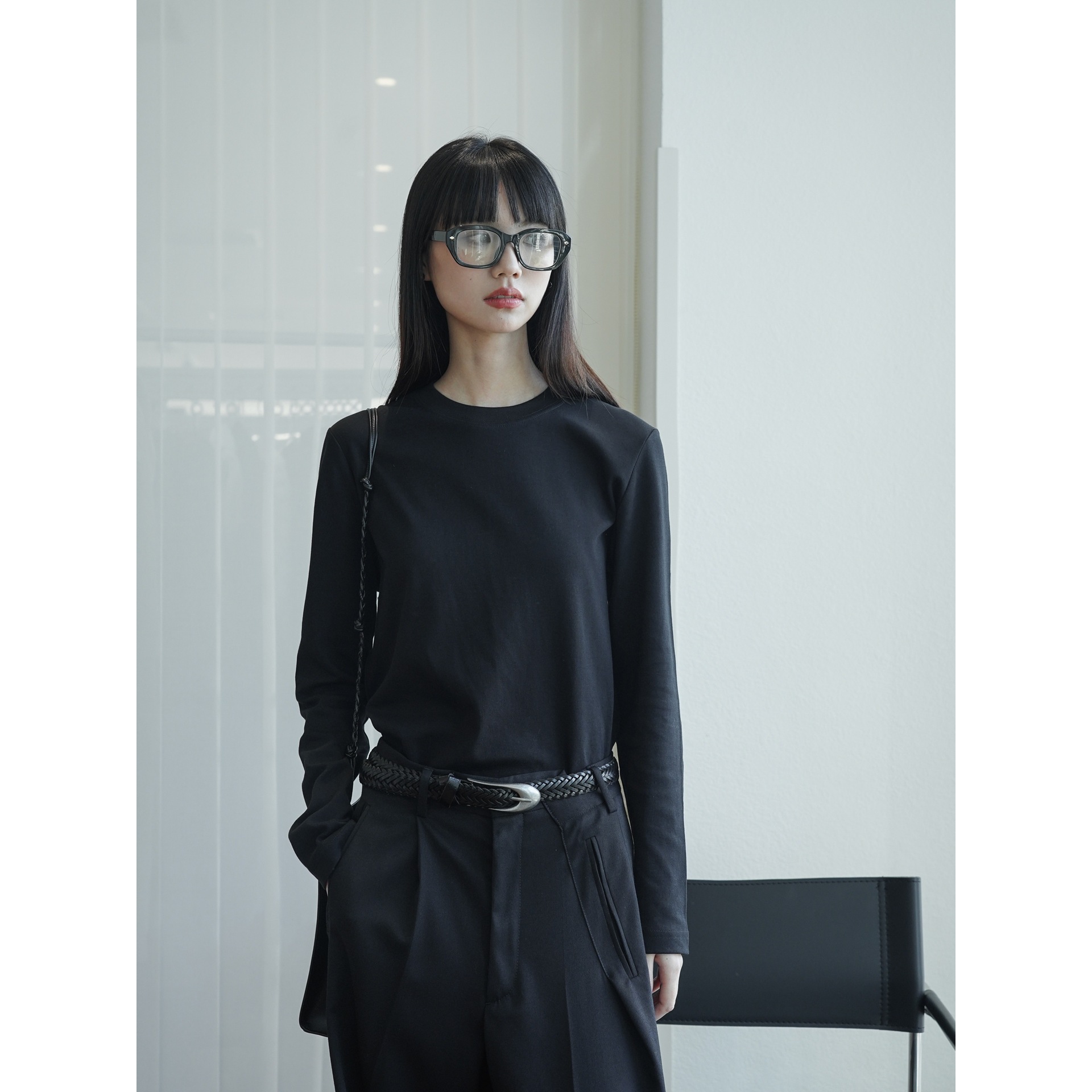ジェンダーレスファッション ゆったりロングスリーブカットソー