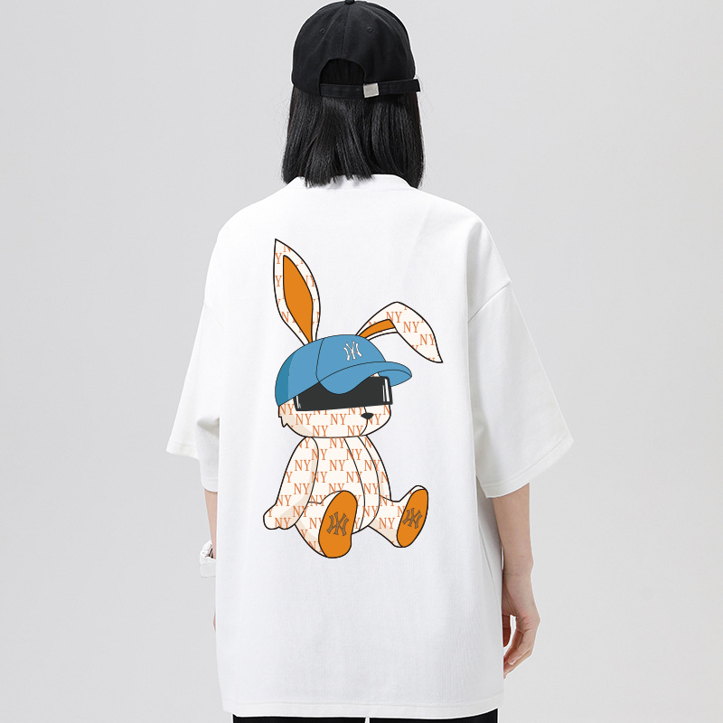 ジェンダーレスファッション うさぎモチーフ Tシャツ