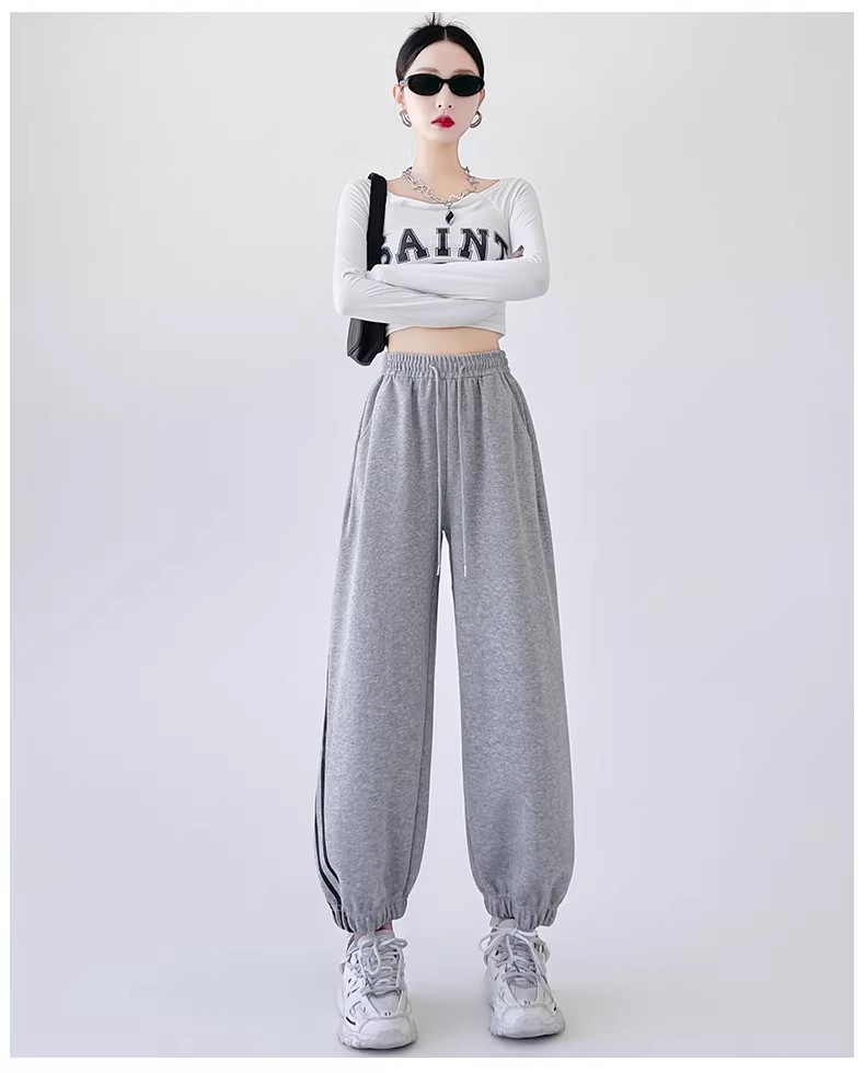 ジェンダーレスファッション ゆったりシルエット サイドライン スウェットパンツ