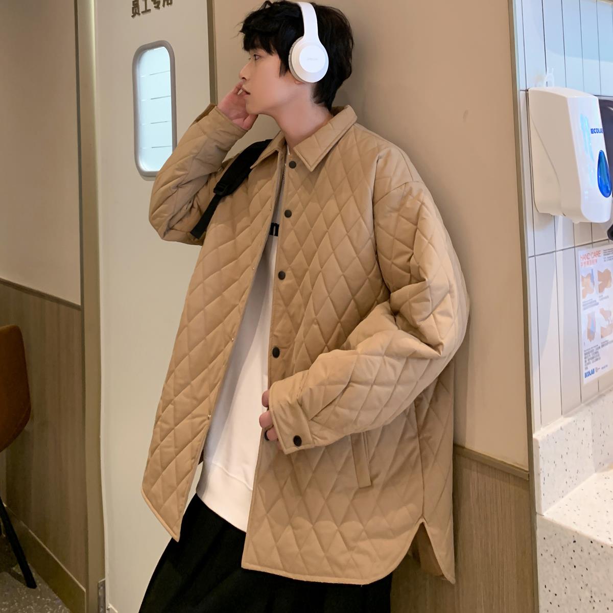 https://fulmo-img-server.com/uni-sta/f0dded2f-393d-4575-8382-fa4485cc817d.jpg