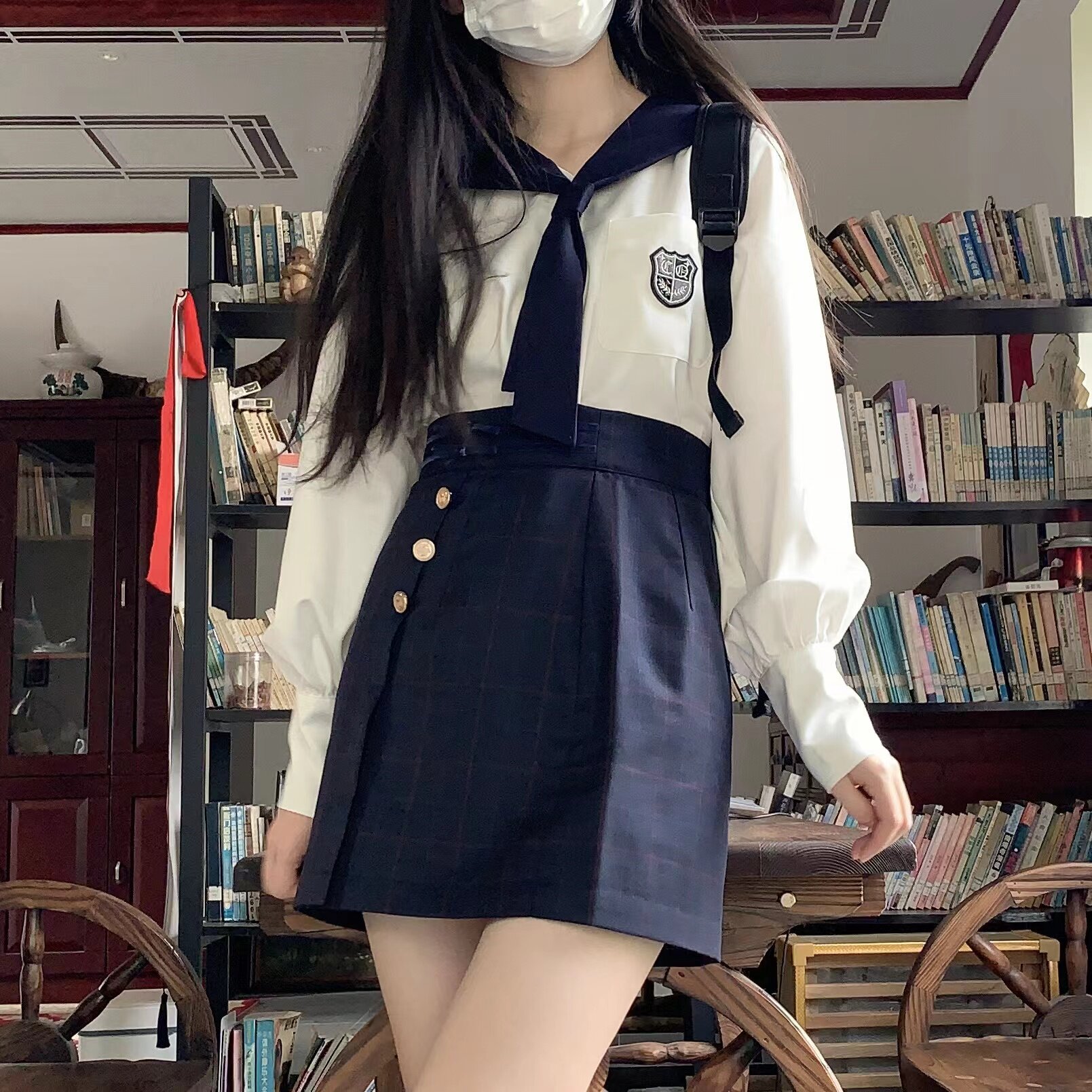 https://fulmo-img-server.com/unicoll/0293a8f4-9c42-46e2-9c1d-3f376ced4e00.jpg