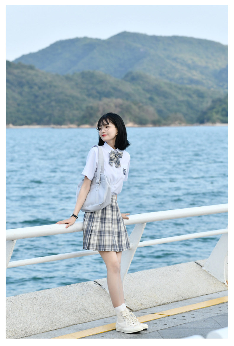 https://fulmo-img-server.com/unicoll/09bbc722-d05d-48b3-850c-2baf25b85f2b.jpg