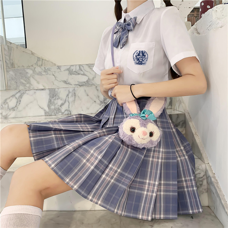 チェックプリーツスカート×刺繍シャツセットアップ
