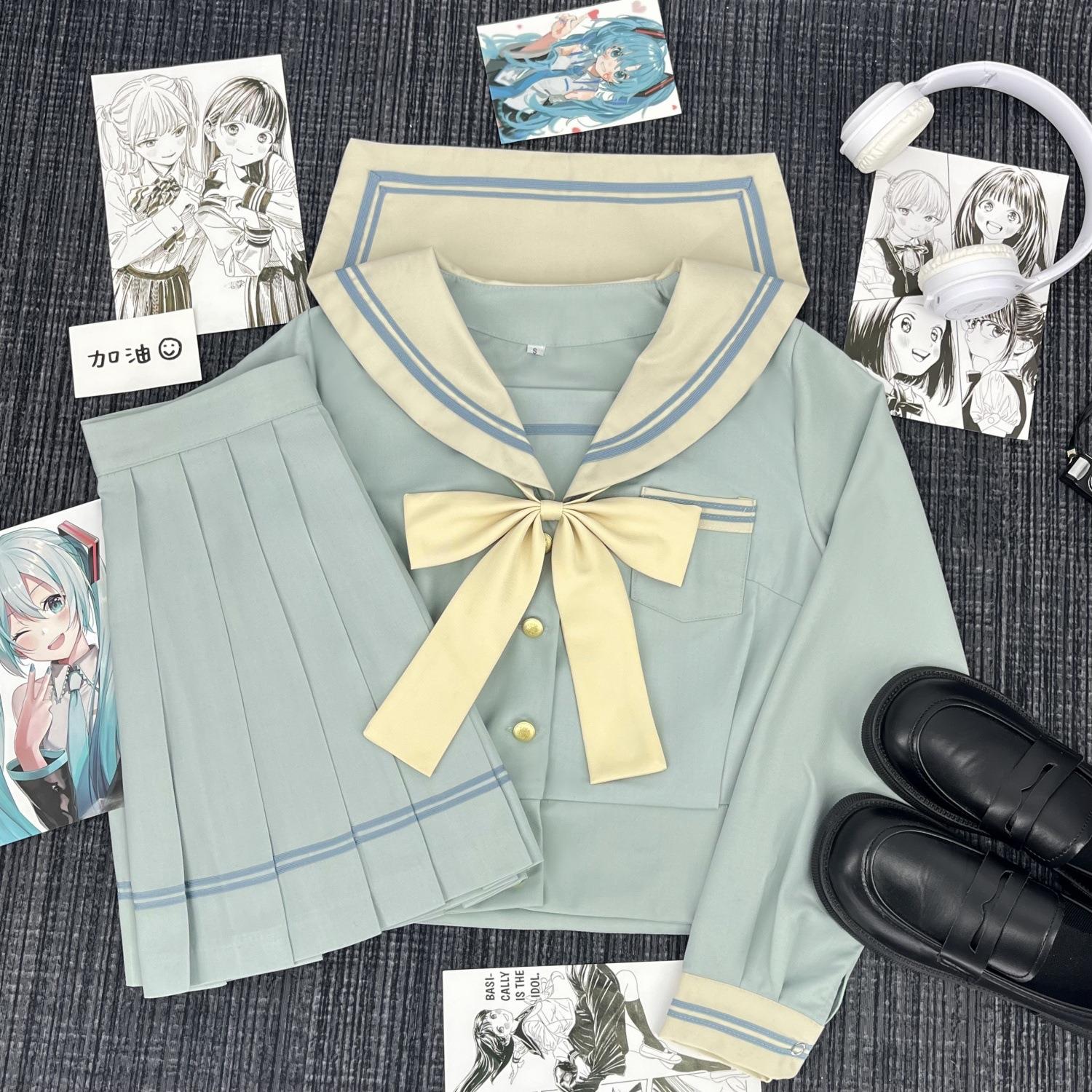 制服コスプレ　水色＆クリーム色　 半袖／長袖　セーラー服セット