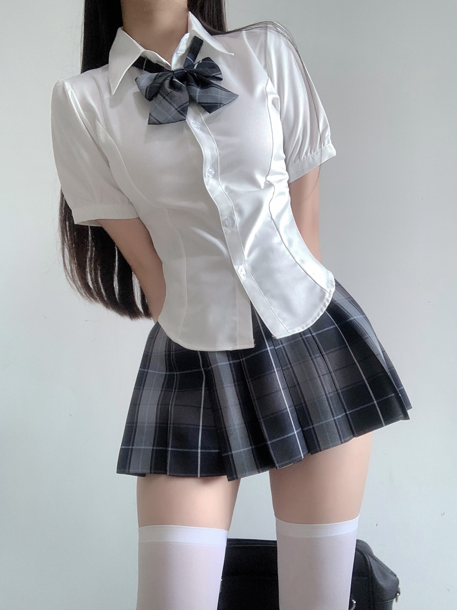 クラシカルリボン制服セット