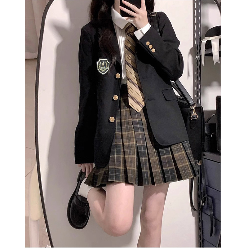 https://fulmo-img-server.com/unicoll/23b60f42-81e8-410f-bbfd-d839ac273c8e.jpg