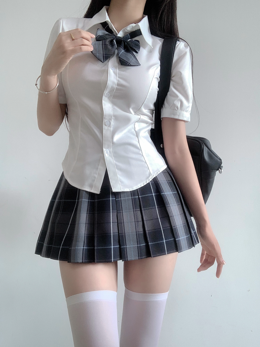 クラシカルリボン制服セット