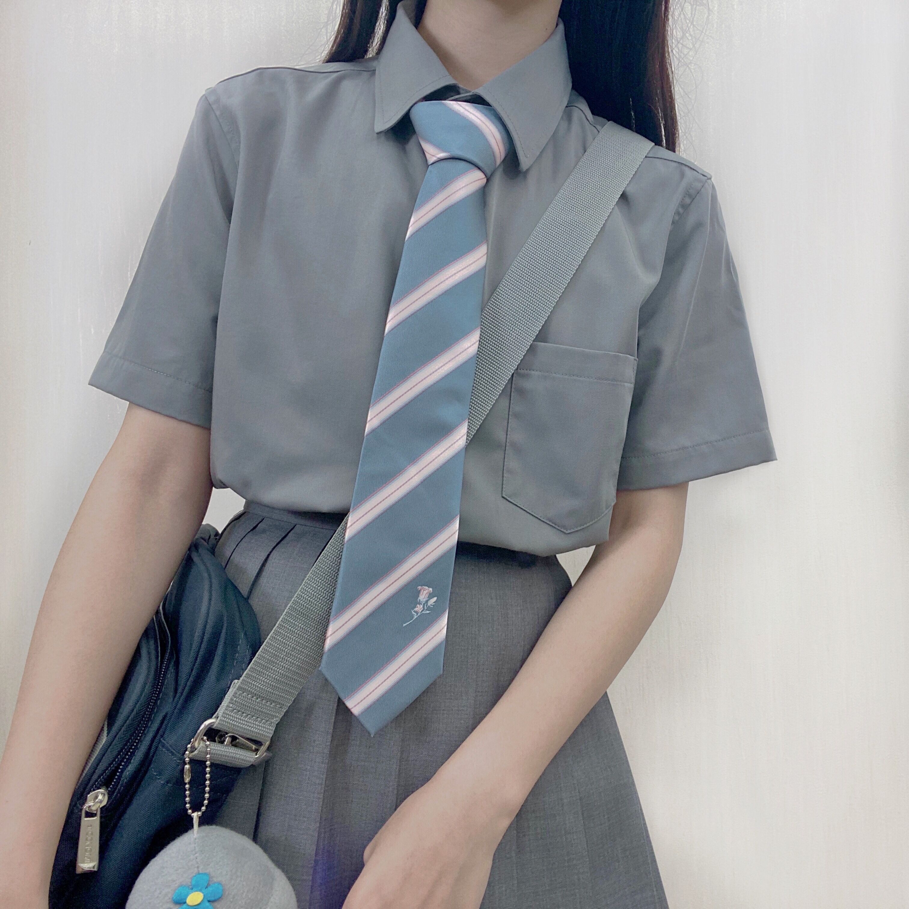 https://fulmo-img-server.com/unicoll/35e8711b-19d9-4212-94dd-1c2a4faecfba.jpg