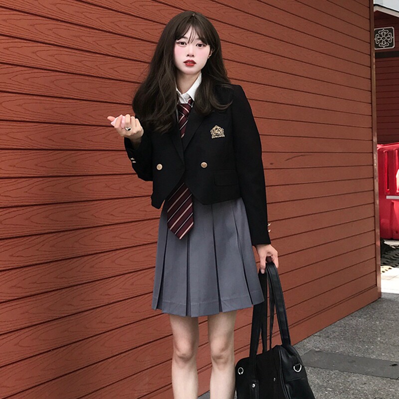 https://fulmo-img-server.com/unicoll/36795e09-bc5a-465b-94fe-4147dd07b75c.jpg