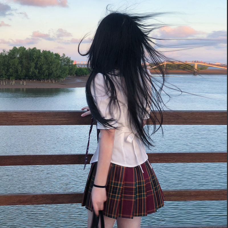 https://fulmo-img-server.com/unicoll/41765a44-1feb-4fec-9ef4-9b6a8811666d.jpg