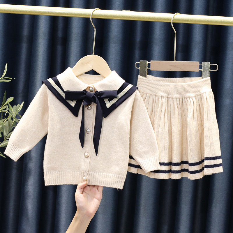 【kids】 清楚系セーラーカーディガンとプリーツスカートのセットアップ