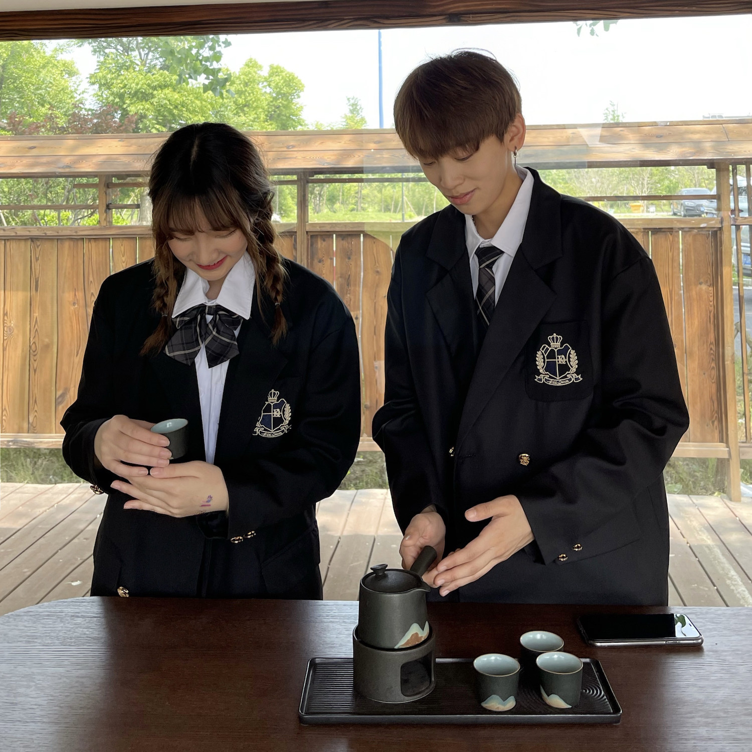 制服コスプレ 王冠刺繍入りダブルブレストジャケット制服セット