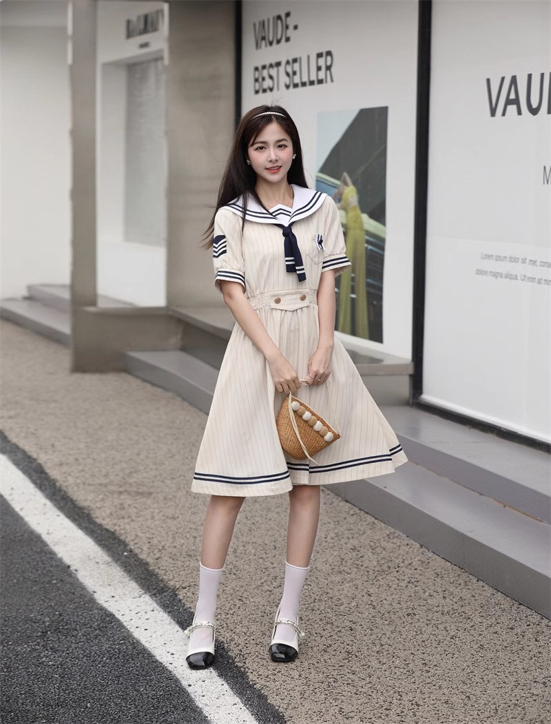 https://fulmo-img-server.com/unicoll/7fd548c9-fb12-4f51-845b-8eda2b5fc25c.jpg