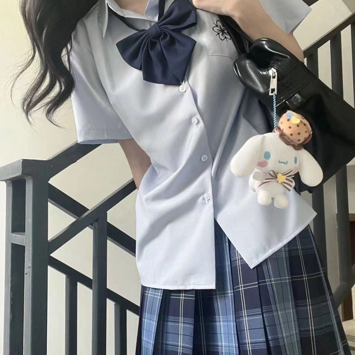 ブルーシャツ×ブルーリボン  お花刺繍リボン付き半袖シャツ制服セット