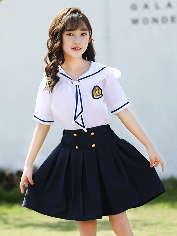 【Kids】エンブレム付き学園風制服セット