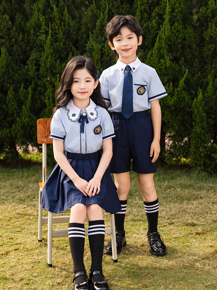 【Kids】王冠エンブレム学園制服セット