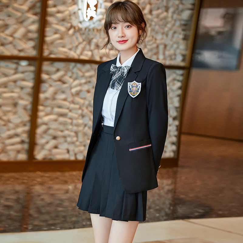 https://fulmo-img-server.com/unicoll/aa0312f4-ba6e-48c7-8e24-fac154ad0451.jpg
