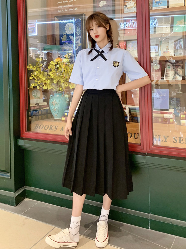 https://fulmo-img-server.com/unicoll/b8c79e8a-8191-46f5-bda8-d92abaf3f641.jpg