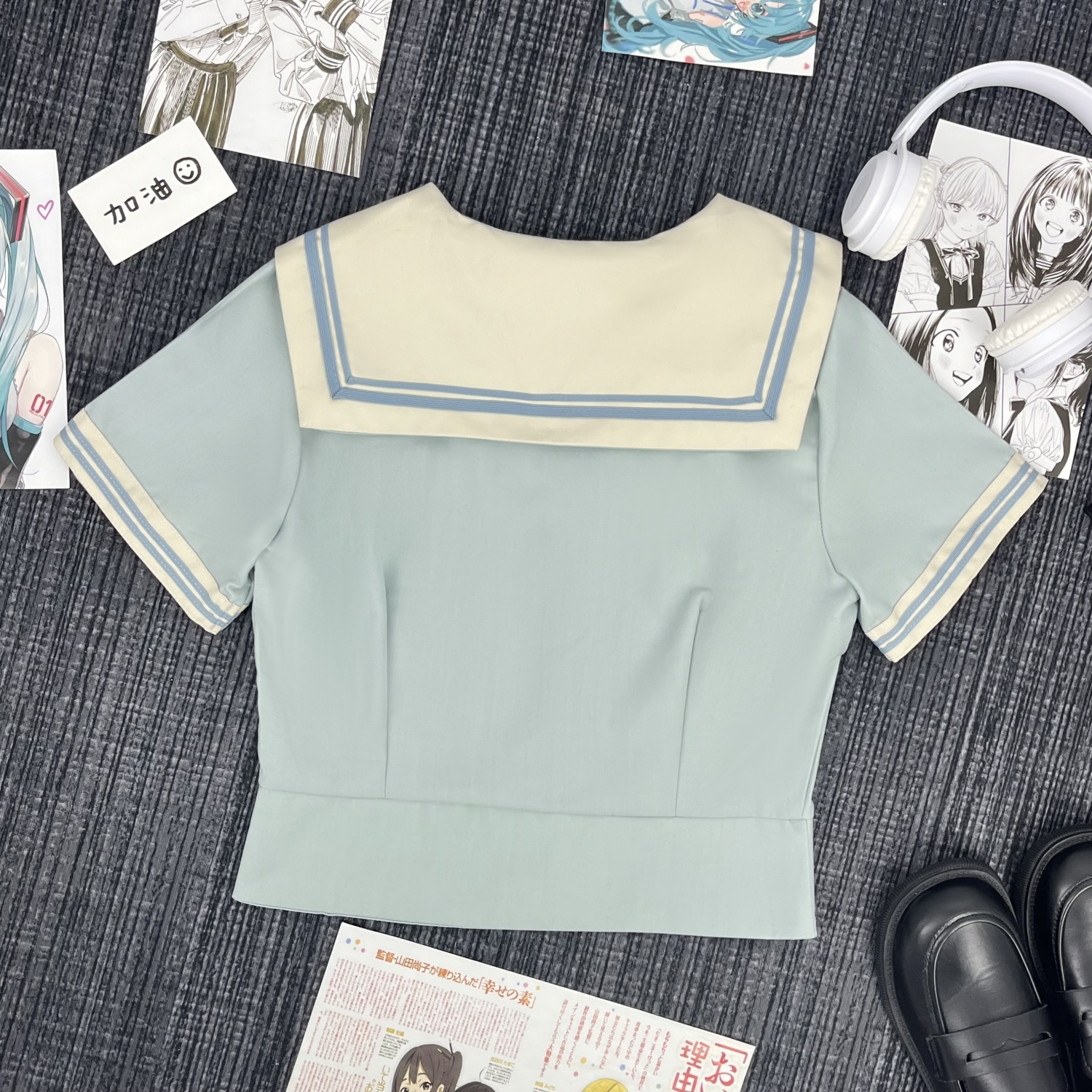 パステルブルーの爽やかなセーラー服セット