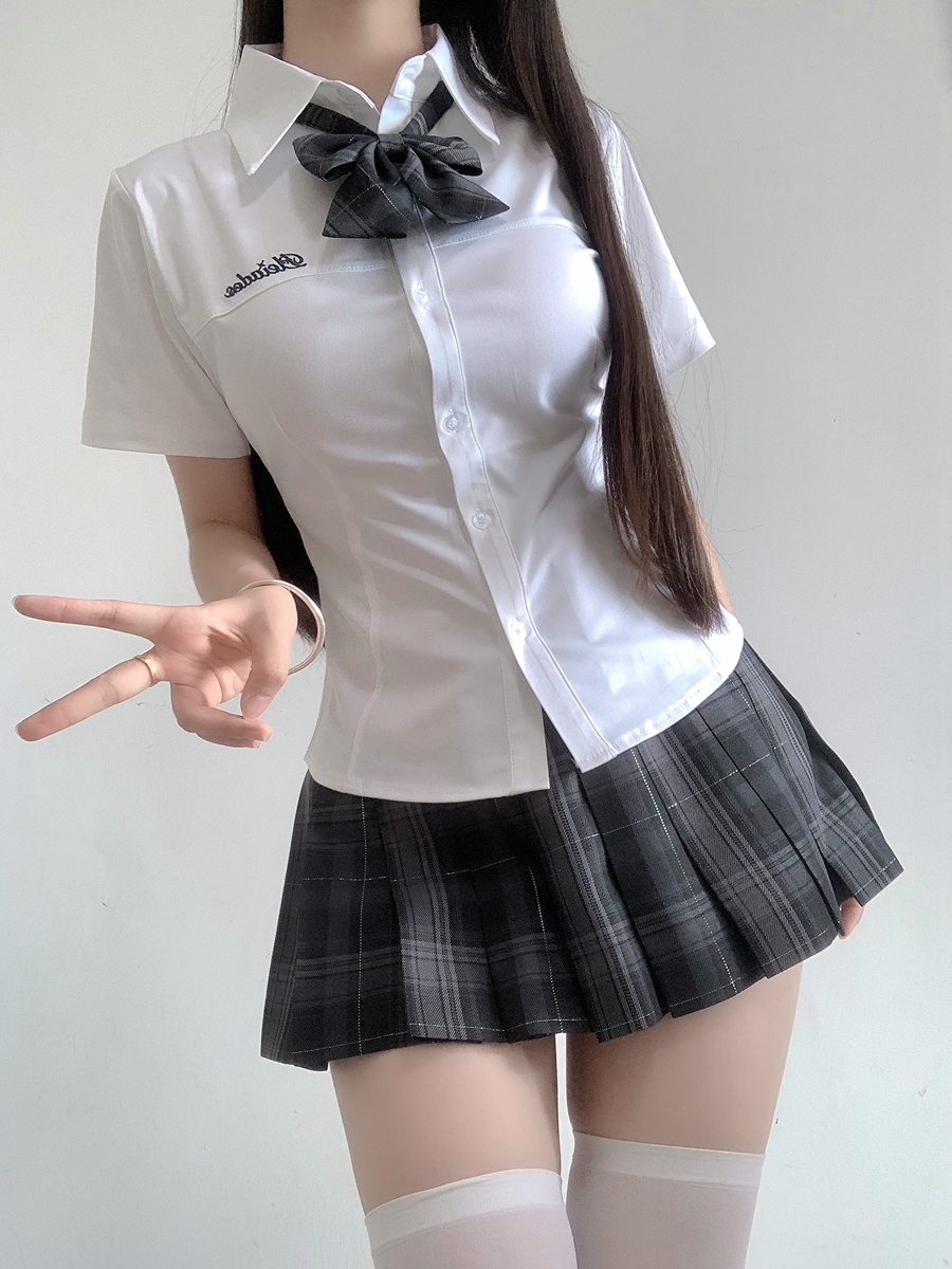 クラシカルリボン制服セット