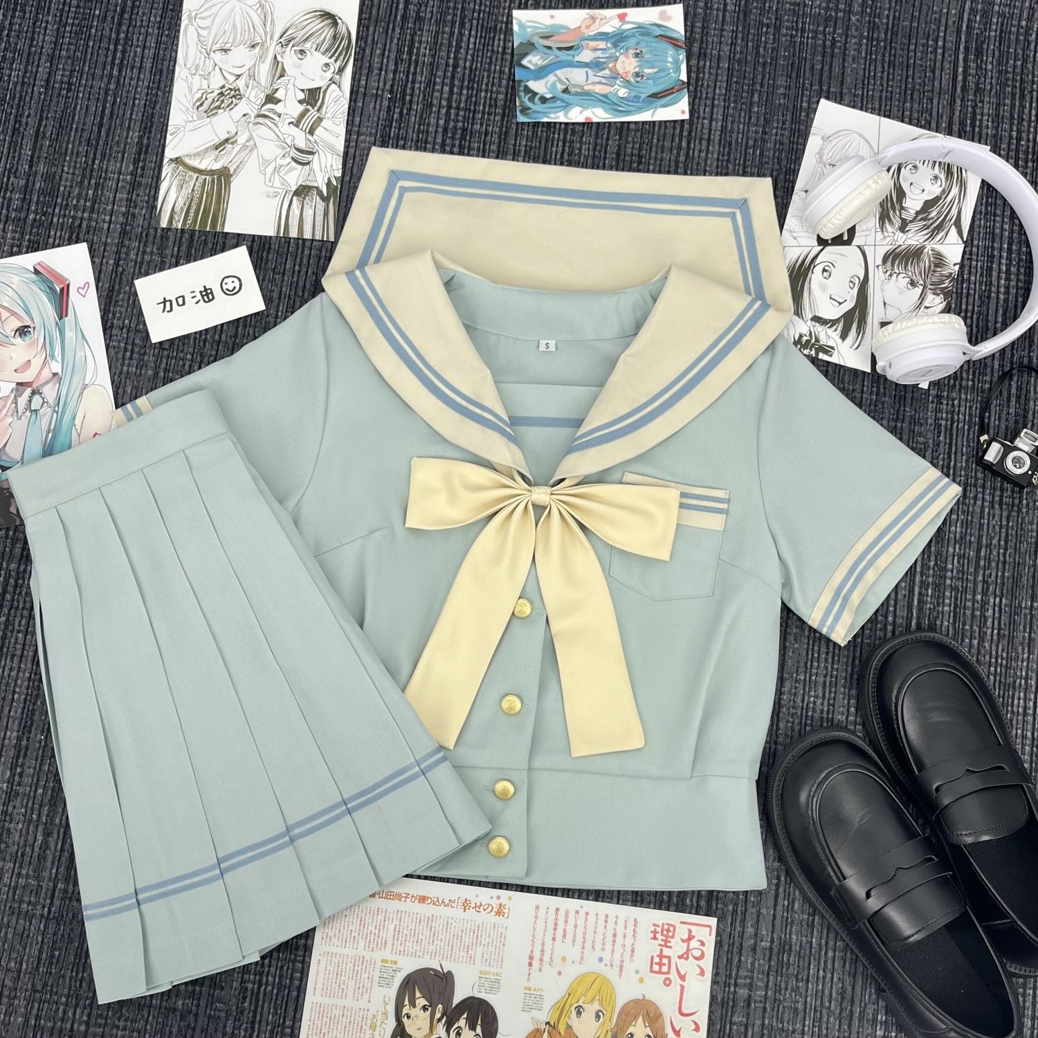 制服コスプレ　水色＆クリーム色　 半袖／長袖　セーラー服セット